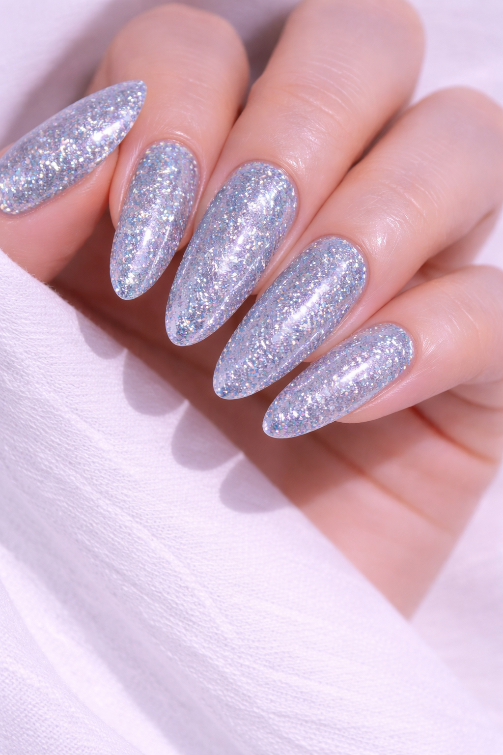 Elixir Make-Up Laser Diamond Semigel 1443 – Glittered Pickle